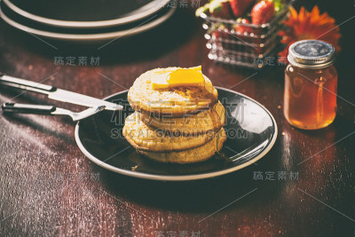 脆饼和蜂蜜