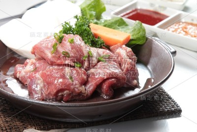 生猪肉或火腿