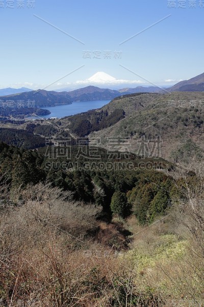 富士山和箱根的欣之子湖