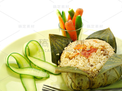 荷叶炒饭，泰国菜。