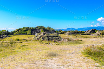 主广场全景，从北平台，蒙特阿尔班，一个大的前哥伦布时期的考古遗址，圣克鲁斯Xoxocotlan市，瓦