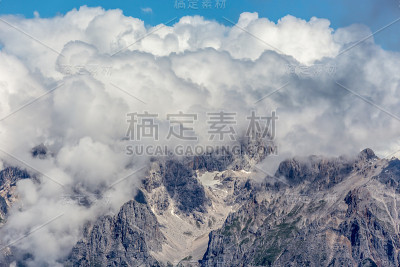 山