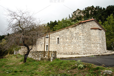 东正教石头建造的教堂