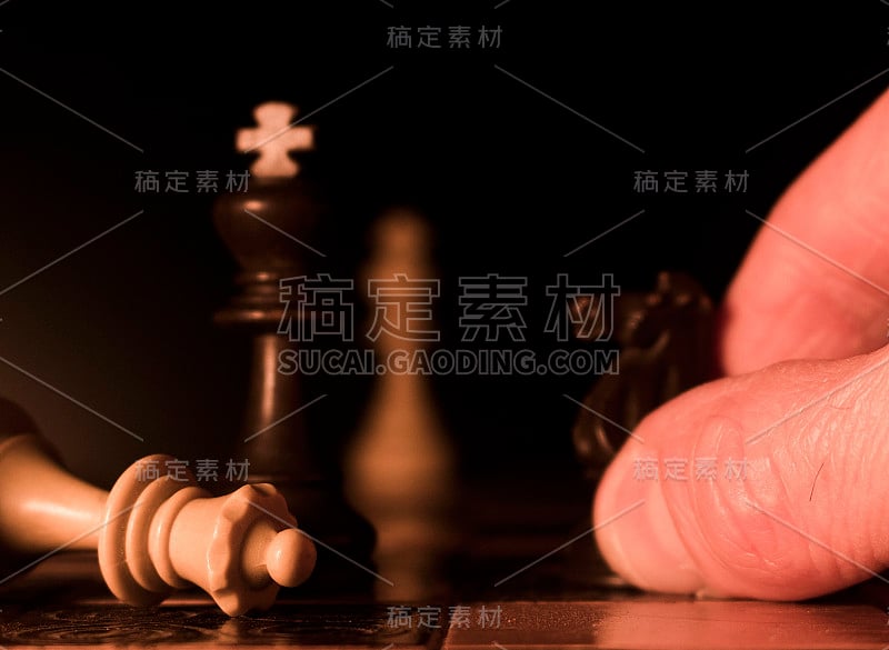 在棋盘上拍摄的象棋