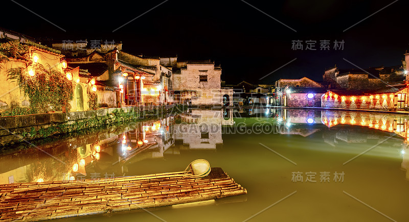 中国安徽宏村古镇夜景