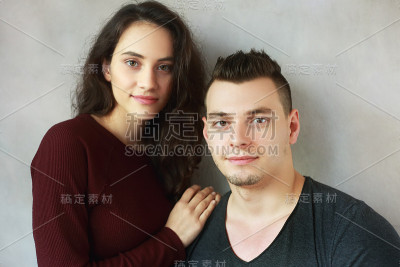 哥哥和姐姐