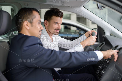 汽车行业