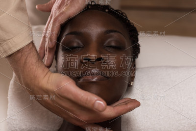 女人喜欢按摩