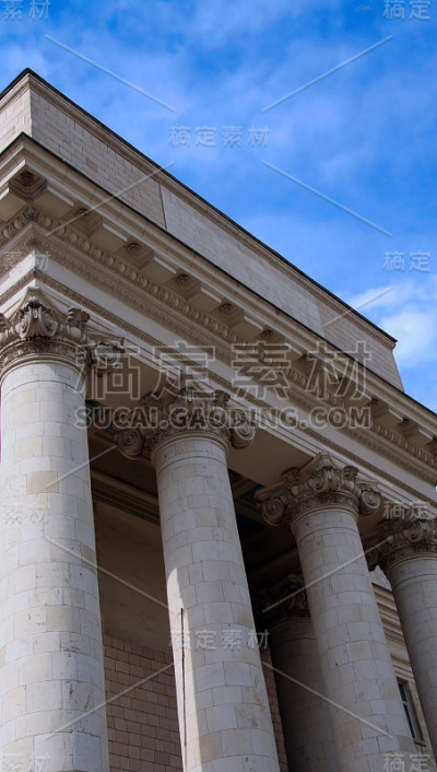 古建筑的柱子