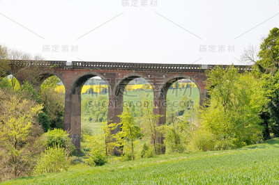 高架桥