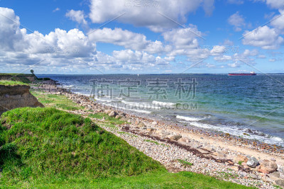 在Ven岛海岸线，斯坎，瑞典的海景
