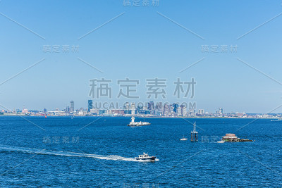 远处的波士顿城市天际线