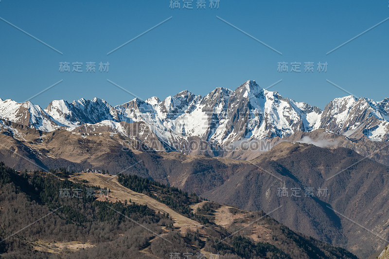 法国比利牛斯山脉