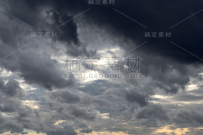 天空的云