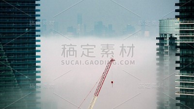春雾横越湖岸