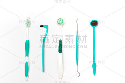 从俯视图看牙刷和牙膏