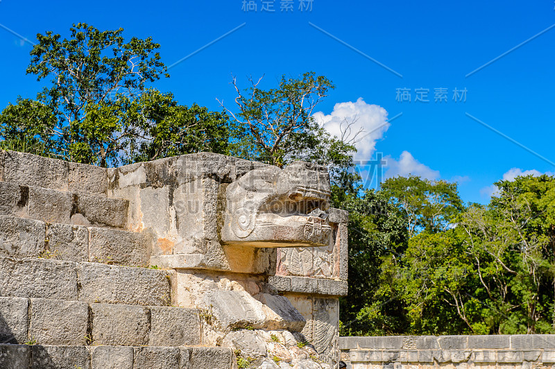 羽蛇，金星平台，奇琴伊察，蒂纳姆市，尤卡坦州。它是哥伦布发现美洲大陆前的一座大型城市，由末世经典时期