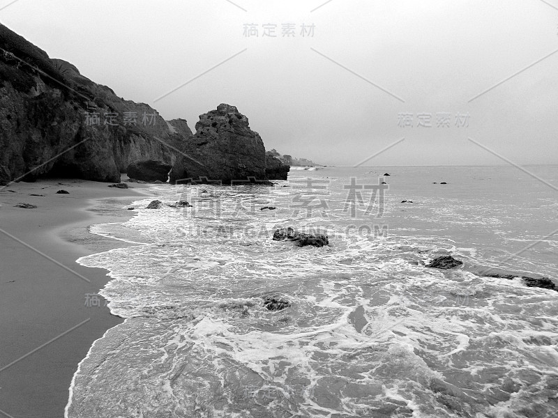 斗牛士海滩的岩层