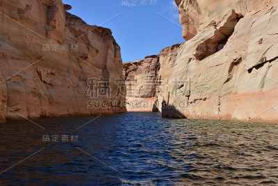 鲍威尔湖