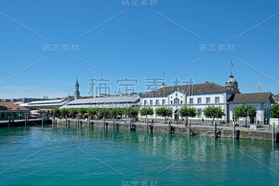 康斯坦茨古城和德国港口全景