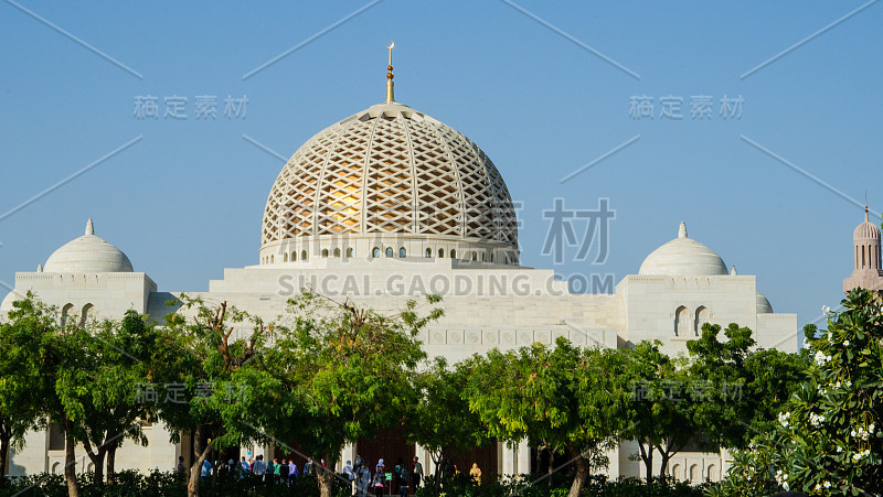 苏丹卡布斯大清真寺