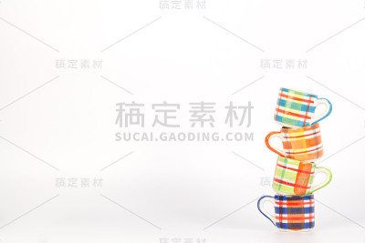 五颜六色的苏格兰图案杯塔