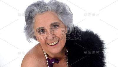白人背景的资深女性