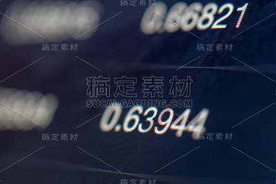 业务图数据屏幕与股票市场图表在选择焦点