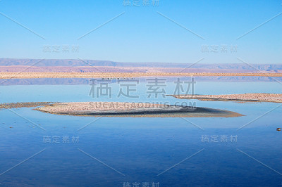 令人惊叹的智利阿塔卡马盐沼