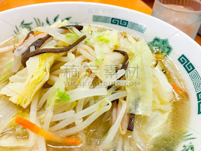 麻辣猪肉拉面是日本的代表