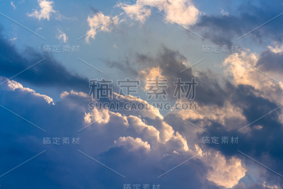 天空和云