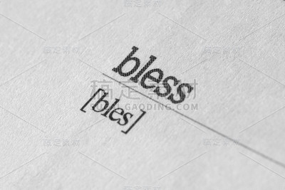 字祝福和音标字母。