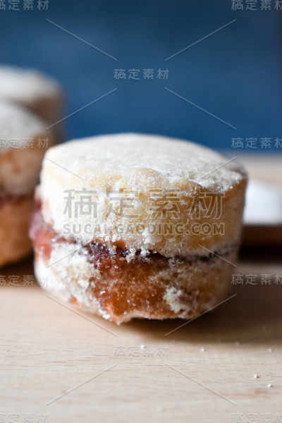果酱饼干