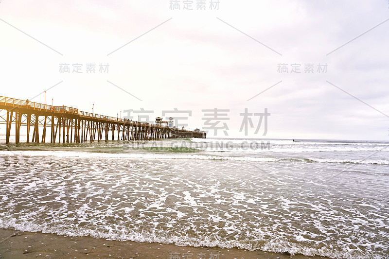 2019年6月1日，加州，OCEANSIDE: OCEANSIDE view和pier bridge