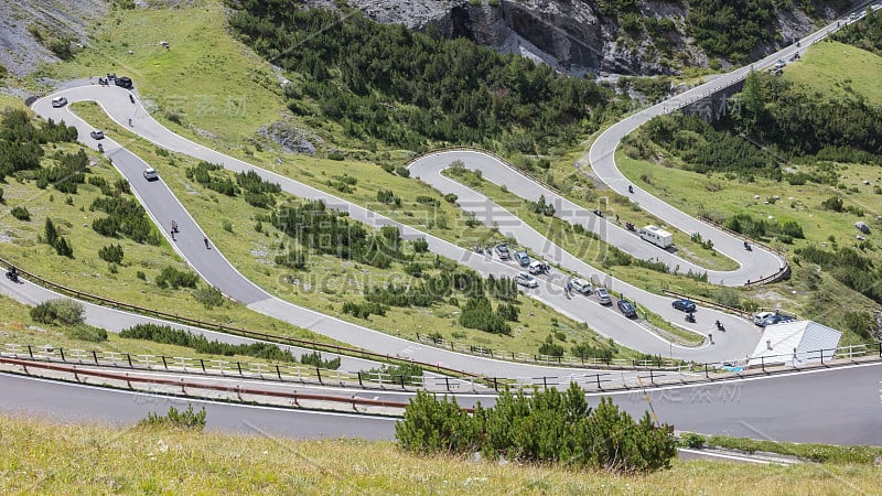 意大利斯特尔维奥高山公路