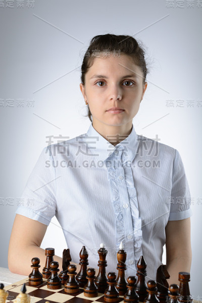 女商人下棋