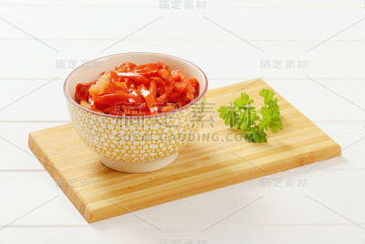 腌红辣椒