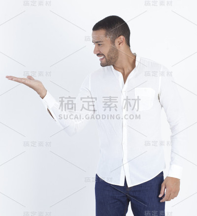 人指出