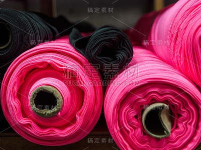 粉红色及其它卷针织物。编织仓库