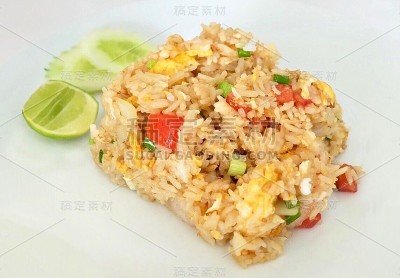 美味的自制蔬菜炒饭