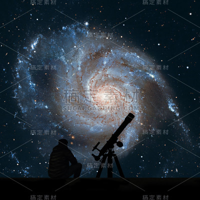 用望远镜看星星的人。风车星系梅西耶101,M101位于大熊座