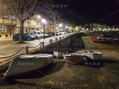Ribeira do Chazo木板路在晚上