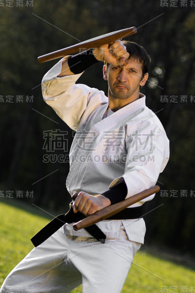 忍术与tonfa