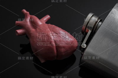 酒精性心力衰竭和损害或心肌病的概念