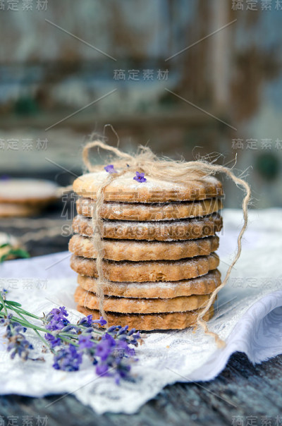 酥饼貂