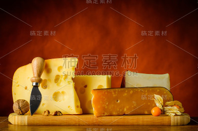 黄色瑞士Emmental奶酪