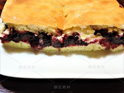 2月。日本。樱桃派。自制的。特写镜头。