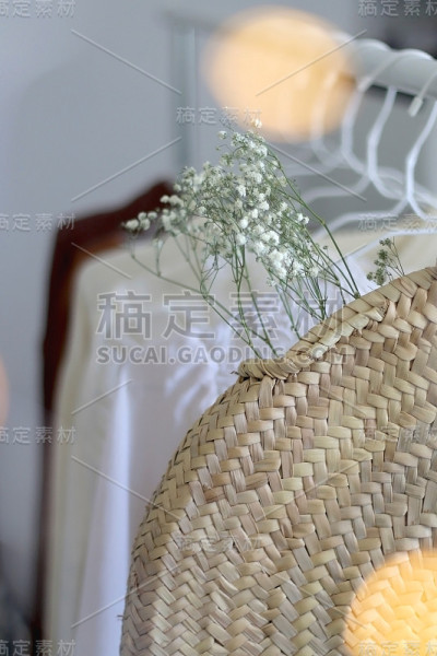 胶囊的衣柜
