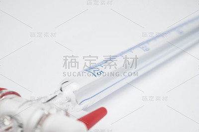 滴定管上白