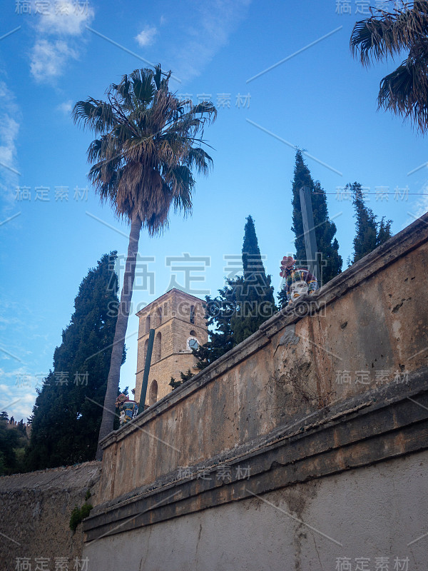 位于地中海马略卡岛(Mallorca)上的西班牙小镇Arta的Iglesia de Transfig